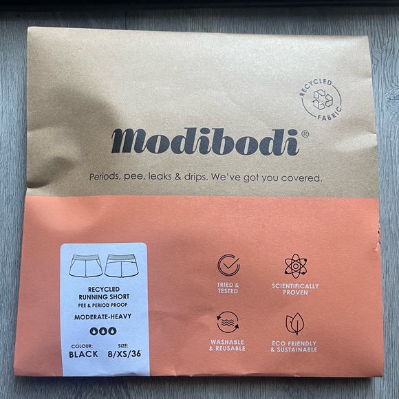 Modibodi Recycled Running Short (Moderate-Heavy) - Picture 6 of 9